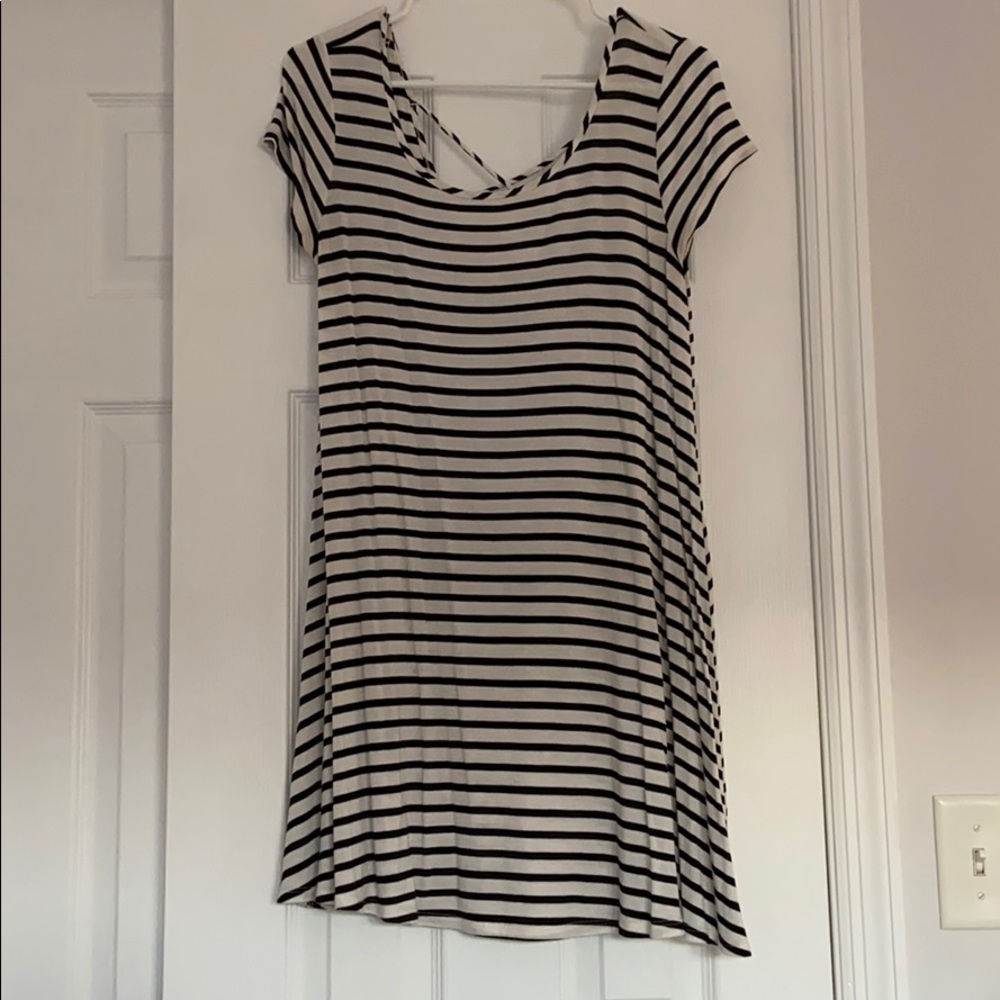 t-shirt dress